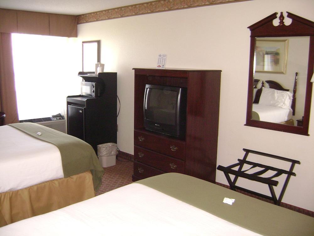 Holiday Inn Express Wilson I-95 By Ihg エクステリア 写真